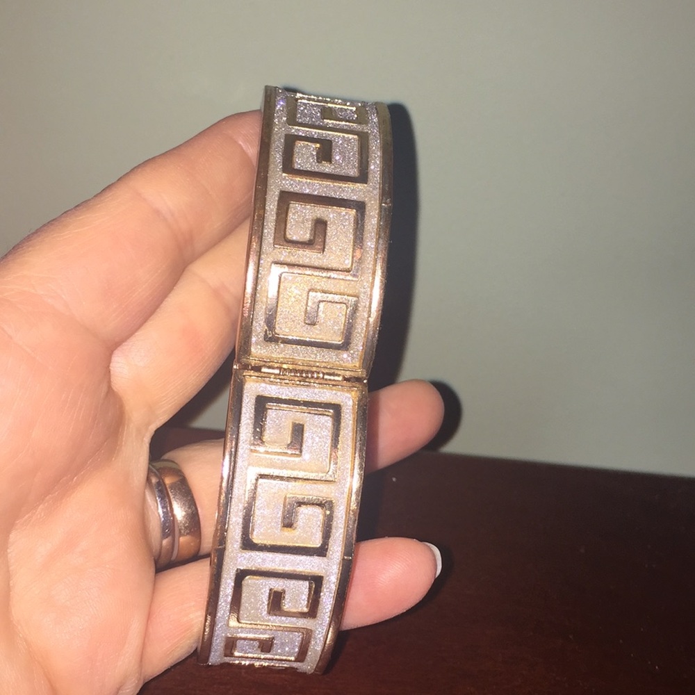 Bracelet - Picture 3 of 5